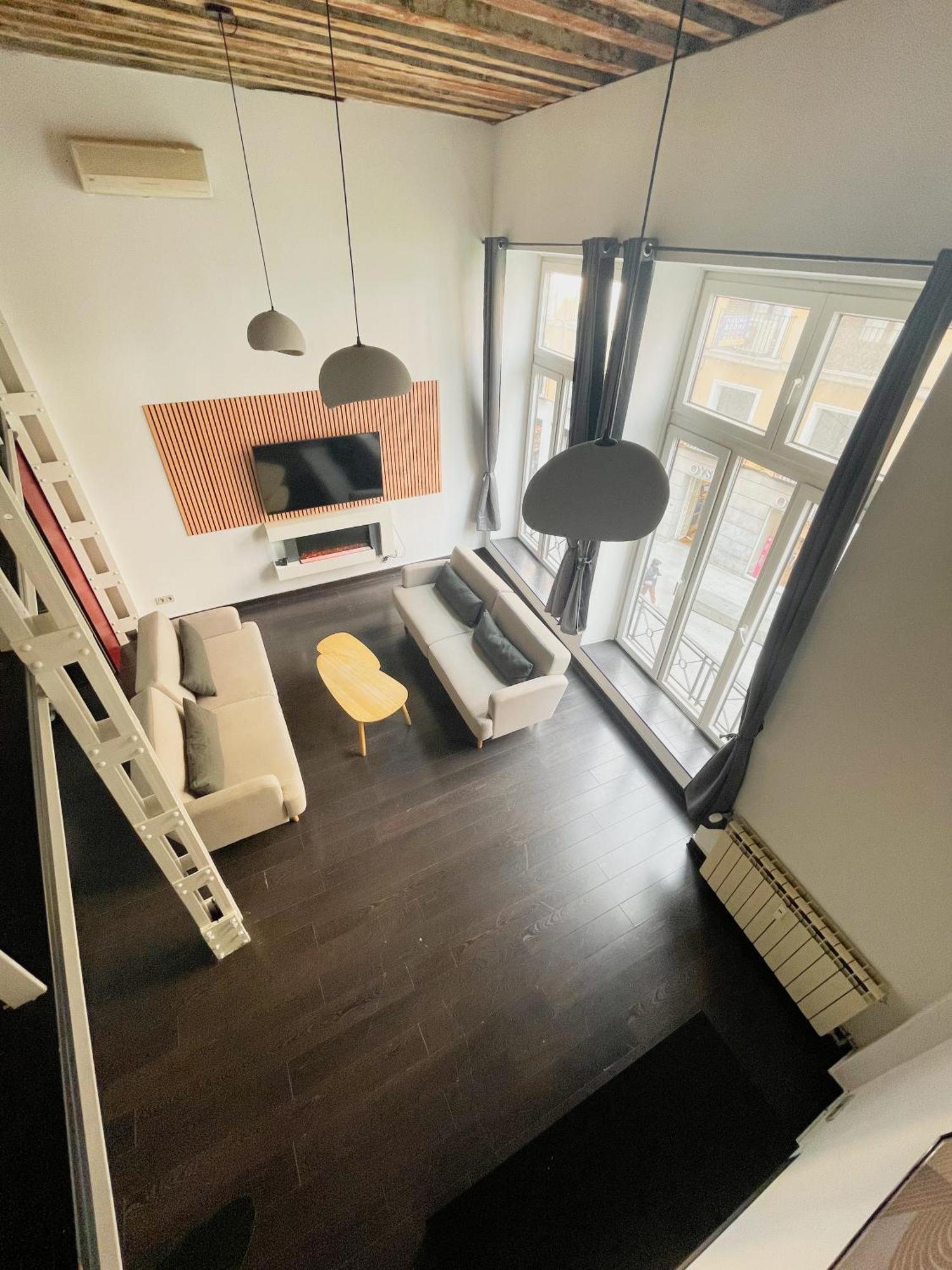 Carretas Duplex Exterior Derecha Apartment Madrid Ngoại thất bức ảnh
